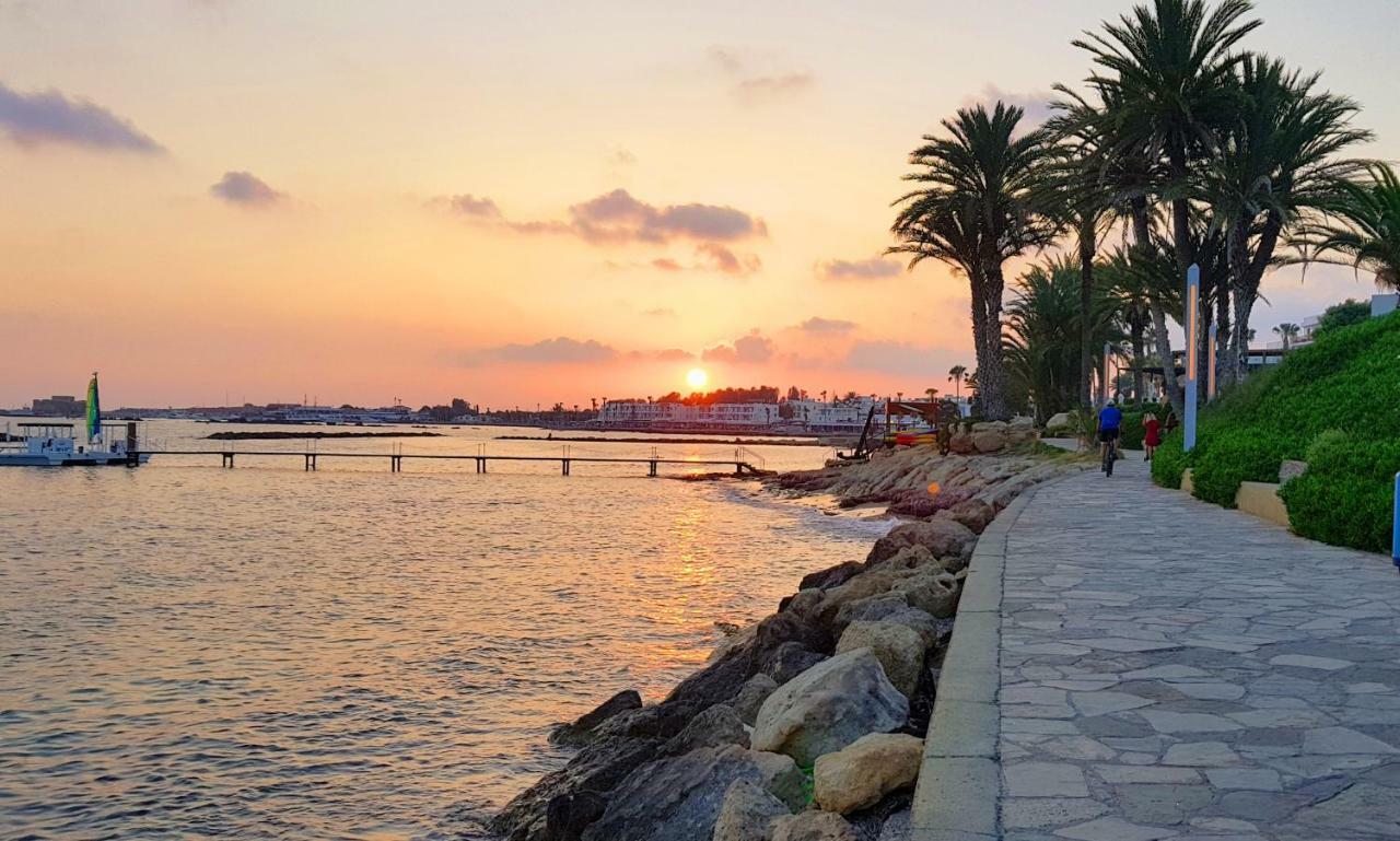 Townhouse By The Sea Pirate Harbor Daire Pafos Dış mekan fotoğraf